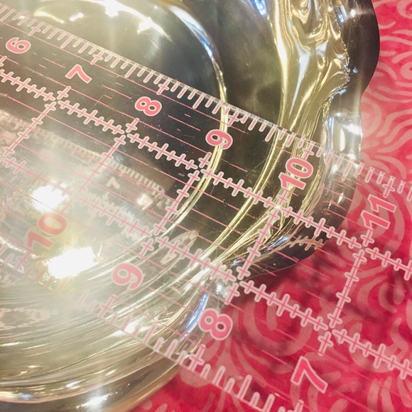 Reed and Barton Silver Scalloped Serving Bowl - Picture 6 of 11